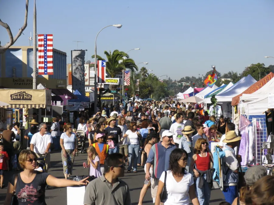Encinitas Holiday Street Fair