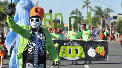 The Boulevard Boo! Parade